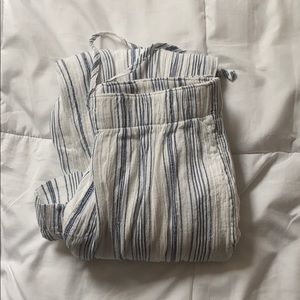 my favorite breezy beach pants